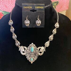 Silver and Turquoise Necklace Earring Set Boho Hippie Southwestern Style